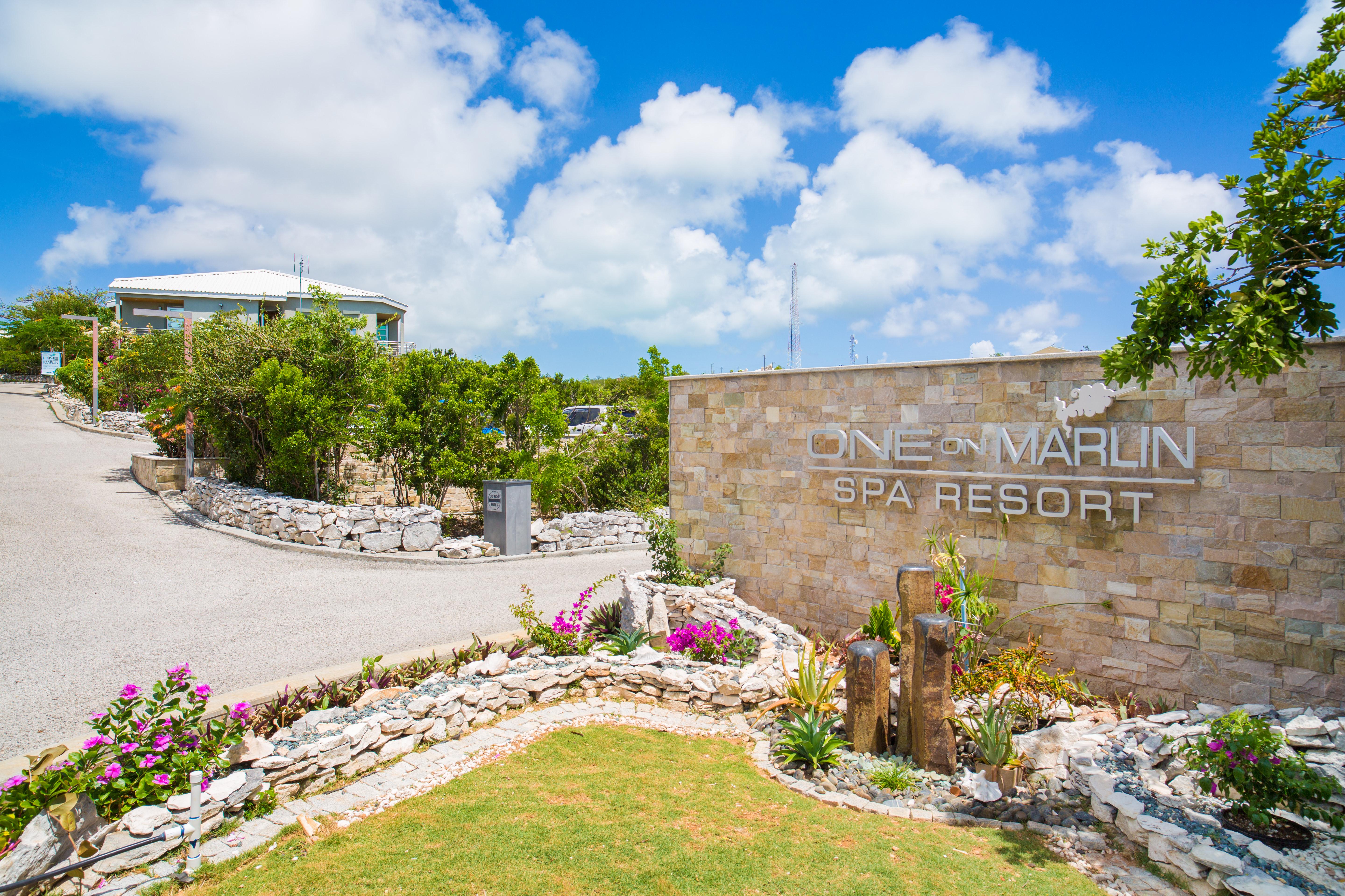 One On Marlin Resort (Adults Only) Turtle Cove Exterior photo